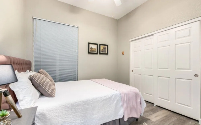 Ivanhoe Gilbert 3 Bedroom Home by RedAwning
