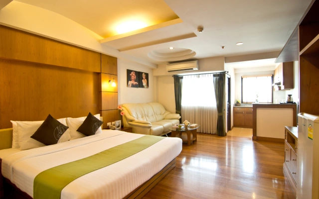 Отель Golden Sea Pattaya Hotel