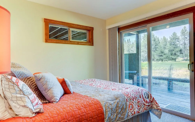 3 Spyglass Home on Meadows Golf Course feature Brand New Hot Tub and Bikes by RedAwning