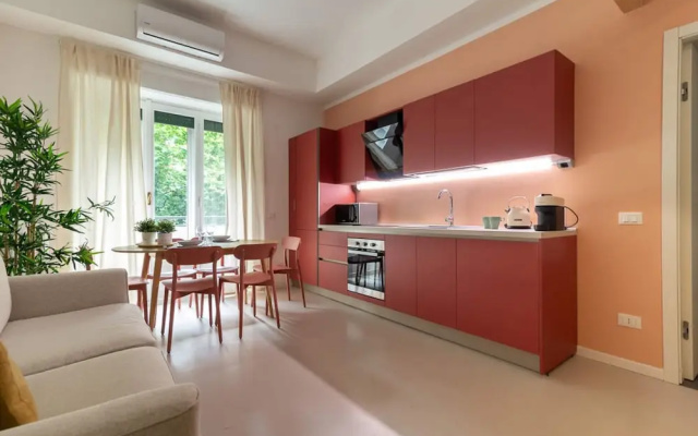 w Elegant 3BR Near Milan Center