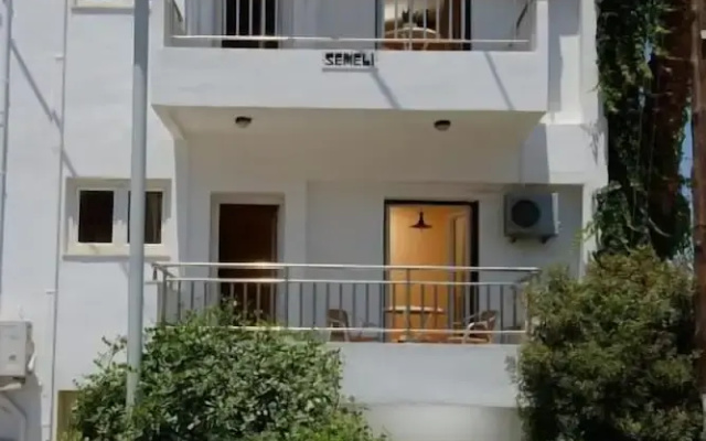 Semeli Stalis