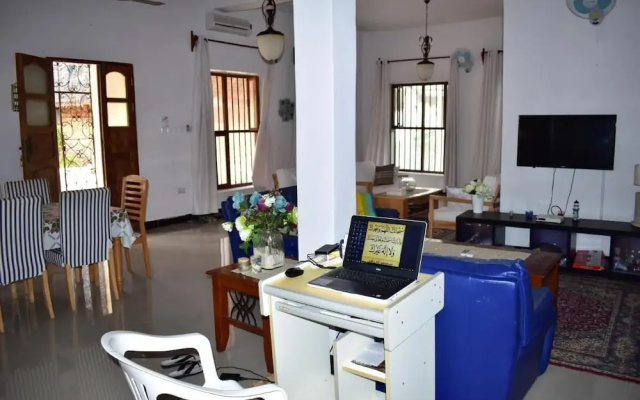 Mbv Hotel Annex- Royal Suite Annex