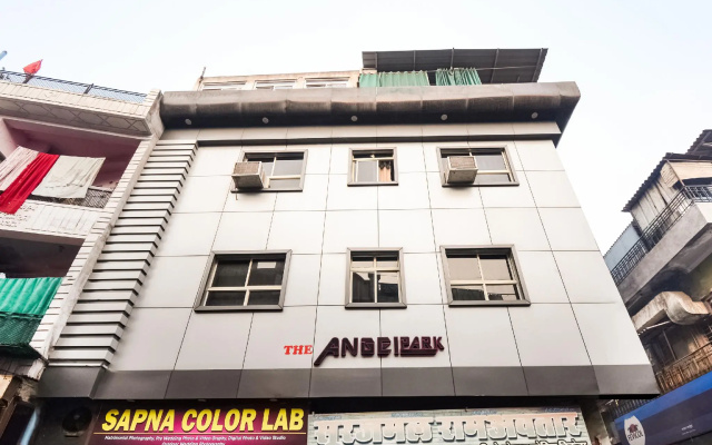 OYO 68739 Hotel Angel Park