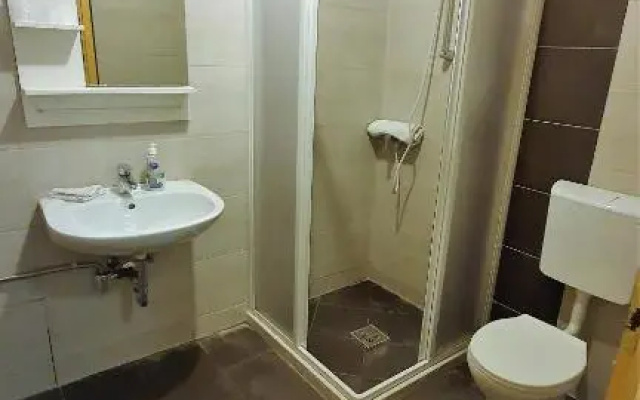 Csalogány Apartman