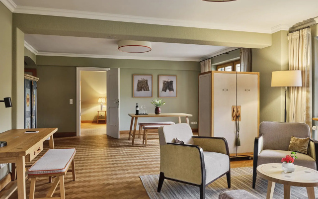 Spa & Resort Bachmair Weissach, LUXURY FAMILY RESORT