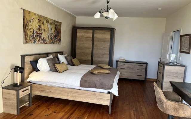 La Fiere Bridge Guesthouse