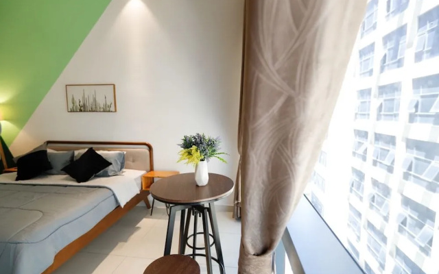 3 Tower by Plush