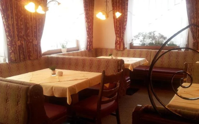 Hotel Garni Helvetia