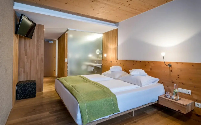 Gartenhotel Crystal