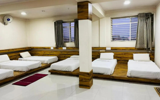 Hotel Raj Mahal