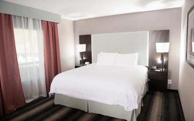 Western Star Signature Hotel & Conference Centre