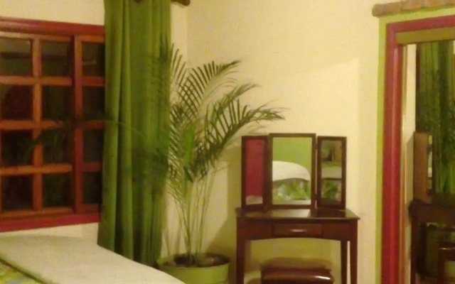 Hacienda Rancho Santini
