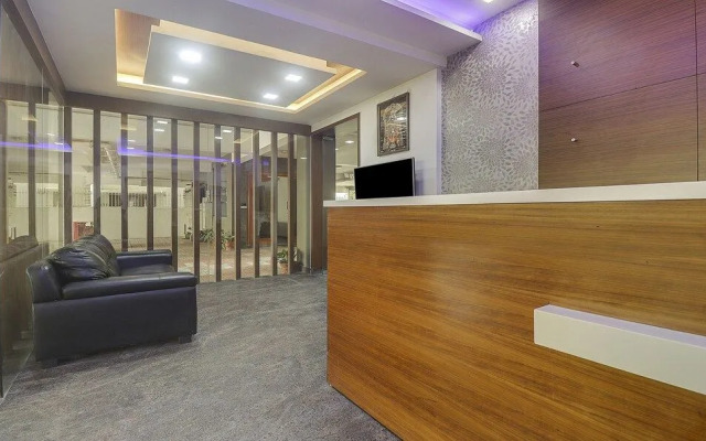FabHotel Rithikha Inn Manapakkam