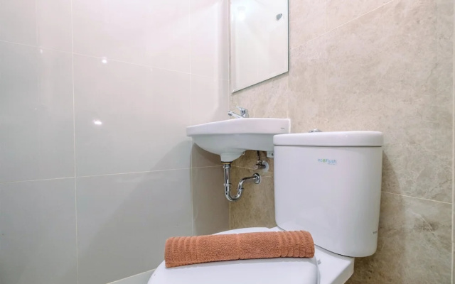 Nice And Cozy Studio At Transpark Cibubur Apartment