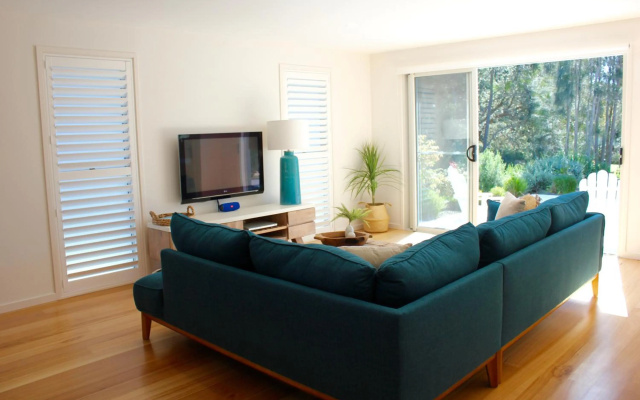 Ayada Villa - Pet Friendly - 1 Min to Beach