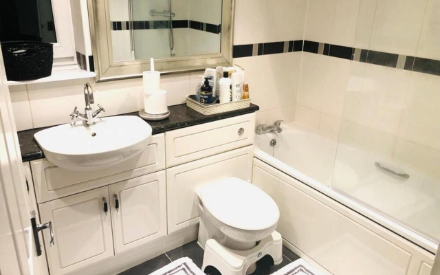 Lovely 4BD House in Newcastle on Tyne