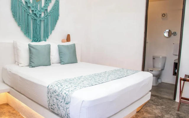 HAU Holbox Beach Front