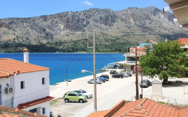 Asteri Apartments Mytikas 2-Bedroom Penthouse 360 Views