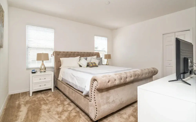 6121bod 11 Bedroom 9 Bathrrom