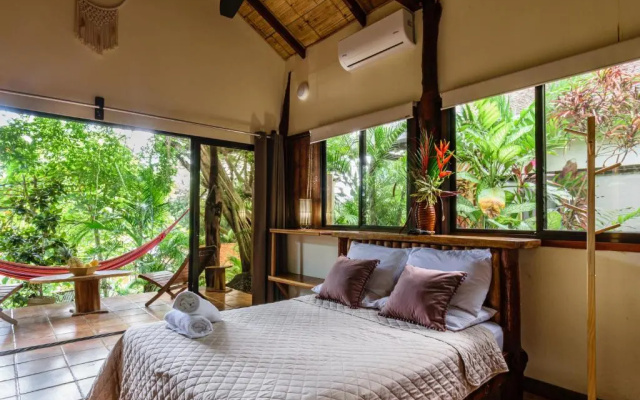 Funky Monkey Lodge