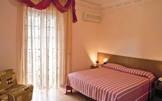 Hotel Apeneste