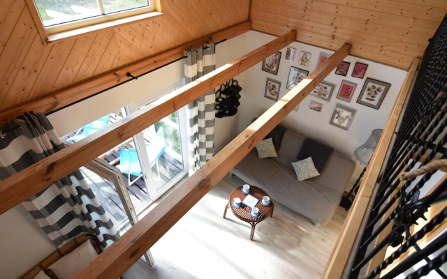 House With Private Garden and Sauna
