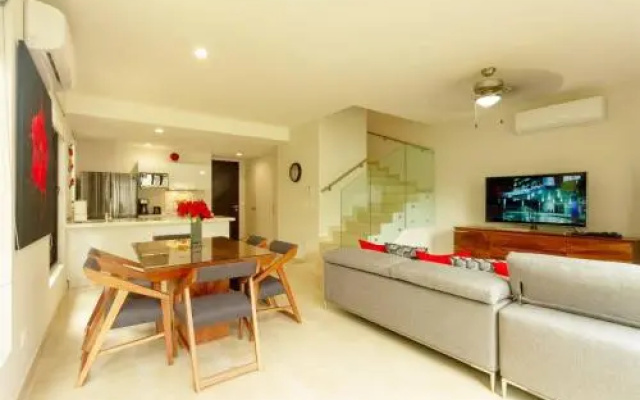 3br/3ba in Ciudad Mayakoba, Balaya Condo