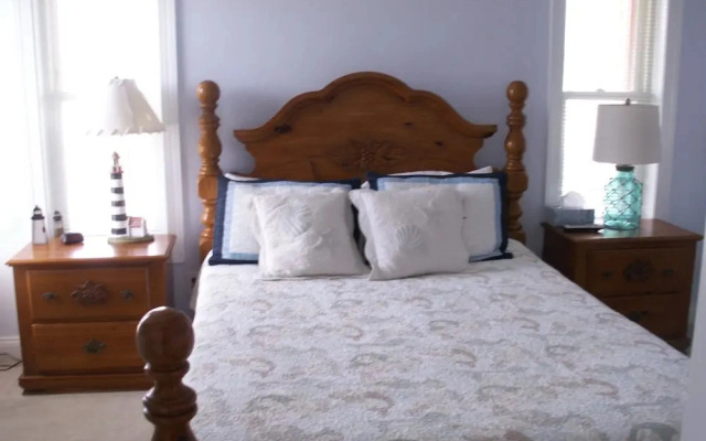 Sandbar Bed & Breakfast