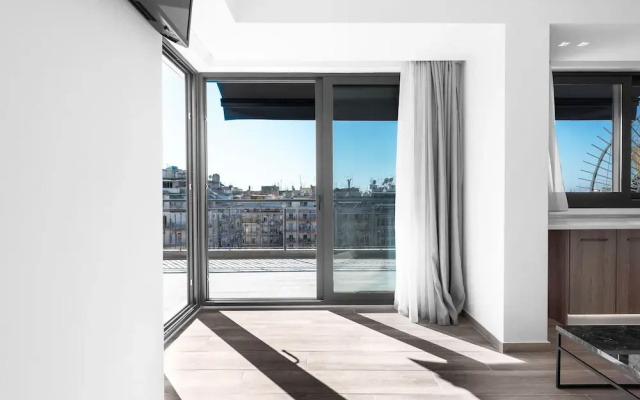 Penthouse Level 8 Nilie Hospitality MGMT