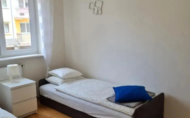 8Apartment