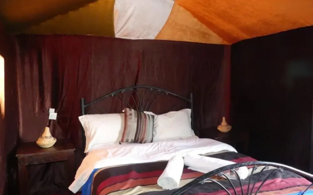 Fayou Desert Camp