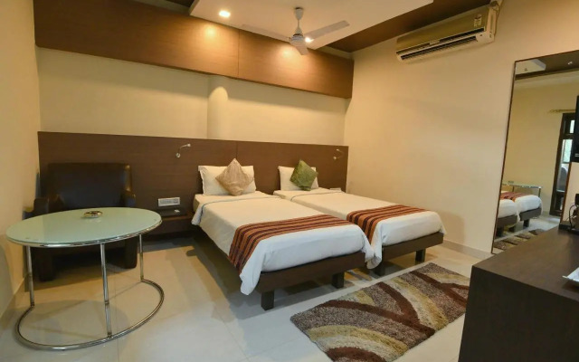 Dibrugarh Club House