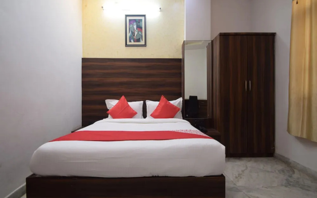 OYO 16914 Hotel Kiran Shree