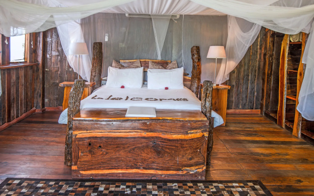 Karongwe - River Safari Lodge