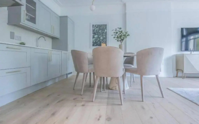 Royal Kensington - Standard 3 bed