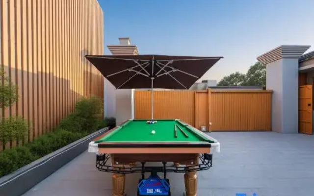 Shanghai Keke Garden Resort Hotel