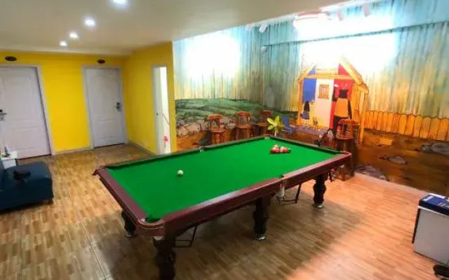 Ding'an Xiong Theme Xiangshan Hotel