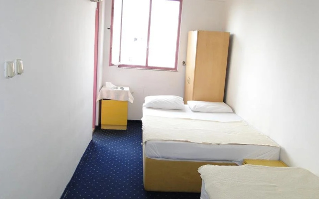Sunrise Hotel