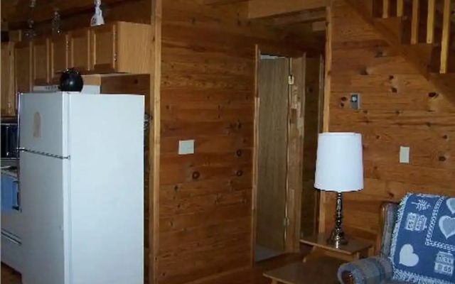Browns_log_cabin