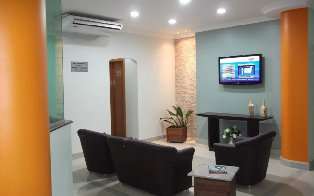 Lord Hotel Camburi