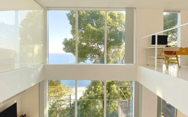 Atami Hamada House