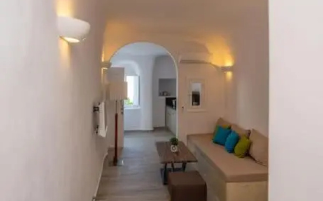 Vivid Caves 1 bedroom Cavehouse