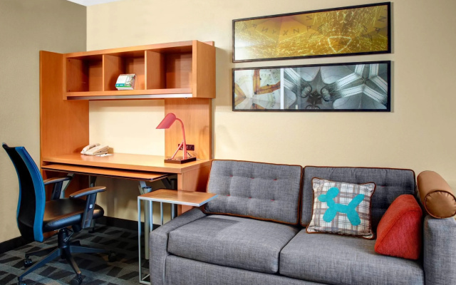 TownePlace Suites by Marriott Fresno