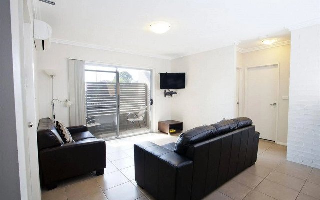 Bluegum Apartments