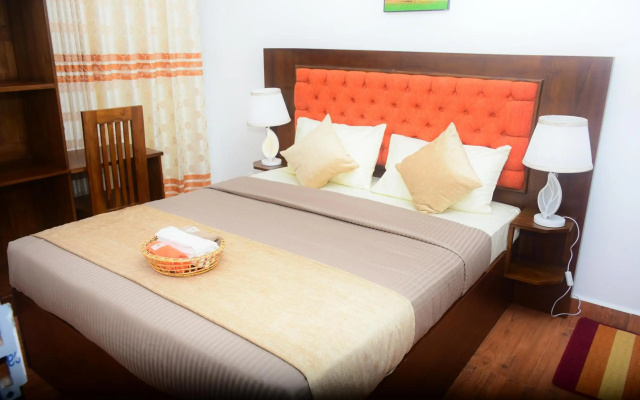 Shinic Holiday Inn
