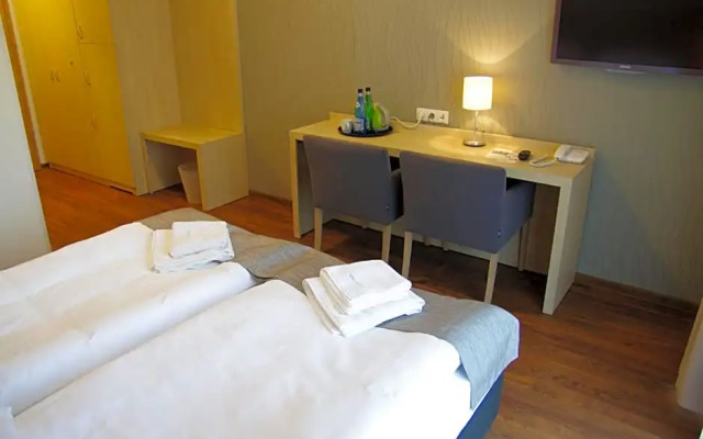 Hotel Uniejów