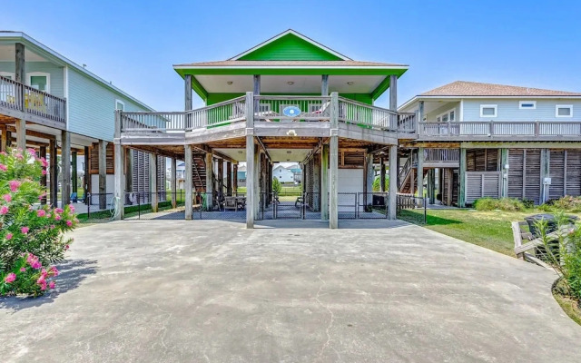 Salty Sandpiper 2 Bedroom Home