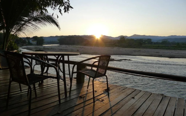 P&P Coffee & Resort Mae Sariang