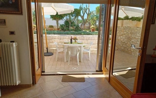 Villa Solare con piscina fronte mare