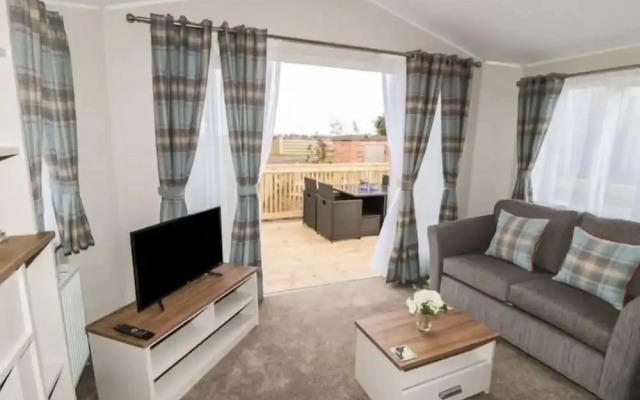 Rose Lodge